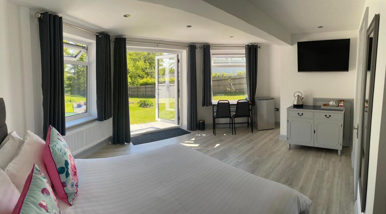 Stunning Contemporary 1 Bedroom En-Suite Annexe Plymouth Ngoại thất bức ảnh